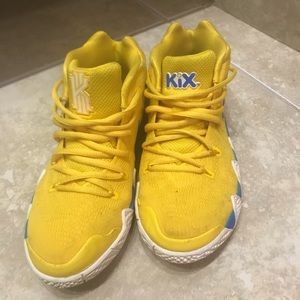 NIKE - Kyrie 4 Kix Cereal Sneakers